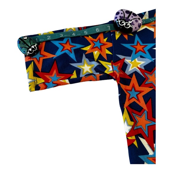 LuLaRoe Top Classic Drop Tail Short Sleeve Tee Size XXS Vibrant Colorful Stars - Picture 13 of 16